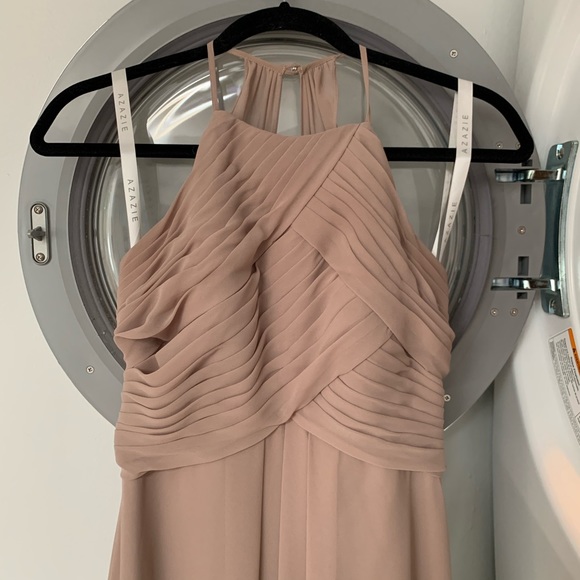 Azazie Ginger in Taupe - Picture 6 of 13